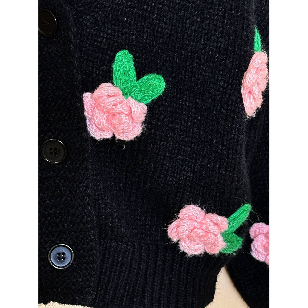 Womens Cardigan Black Size S Applique Crochet 3D Pink Rose Grannycore Cottagecor - Picture 4 of 14